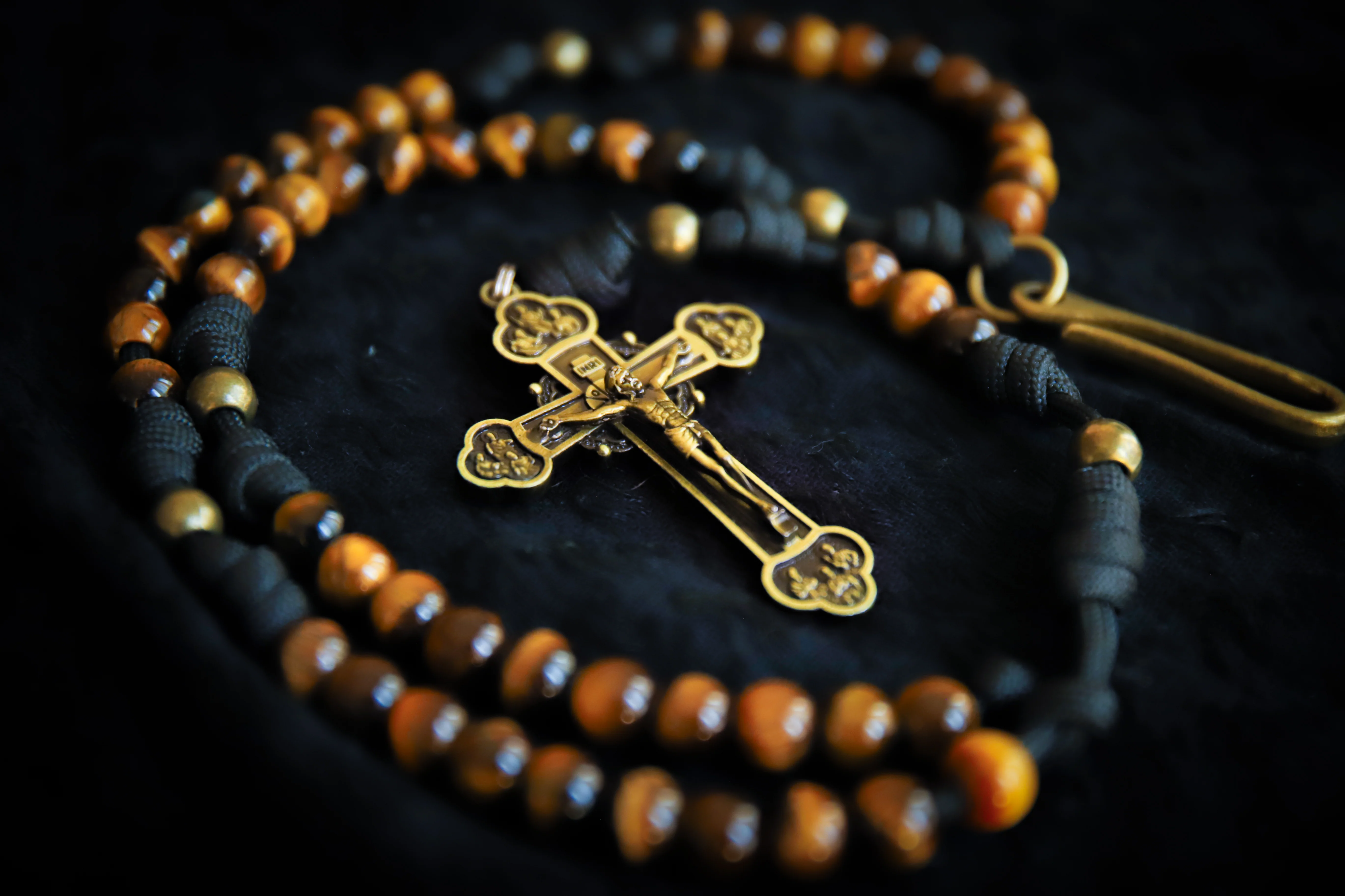Limited Edition Apostolic Belt Rosary - Tiger's Eye Stone and Brass - Image 5