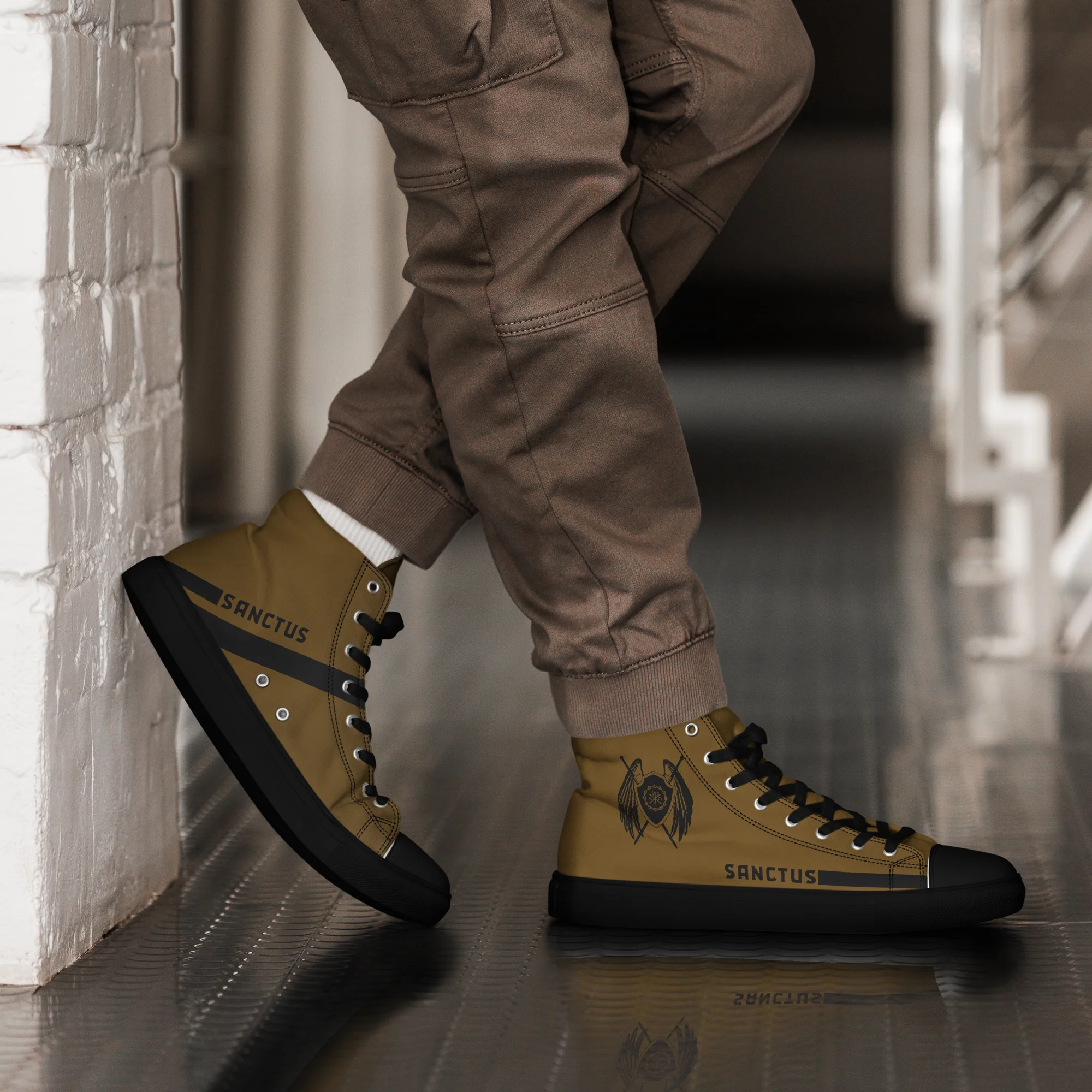 Sanctus Men’s high top canvas shoes - Image 2